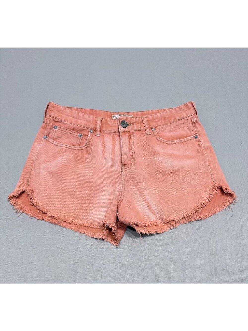 Free People women’s Coral Pink High-Rise Distressed Denim Shorts W29 Frayed Hem